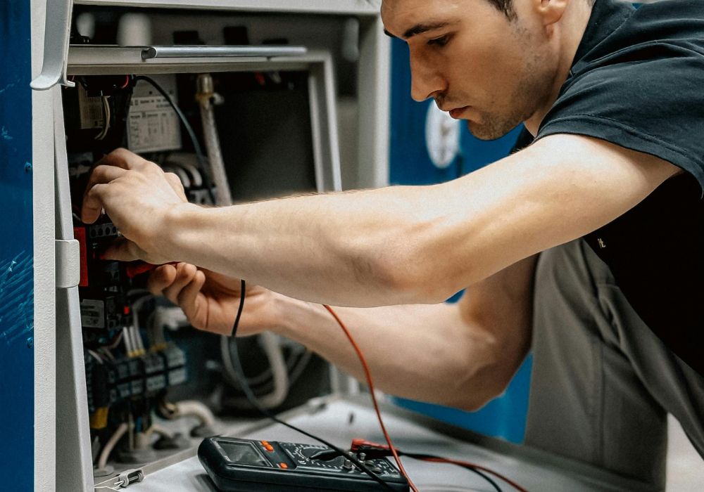 The Hidden Cost of Delayed Repairs During Fishing Season